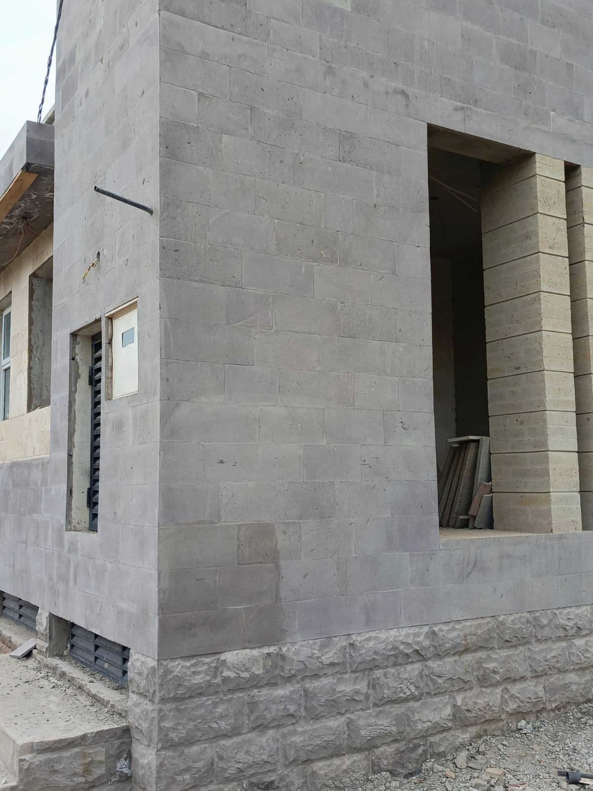 Blue stone smooth cladding stones - Image 6